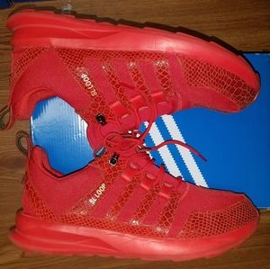 Adidas sloops